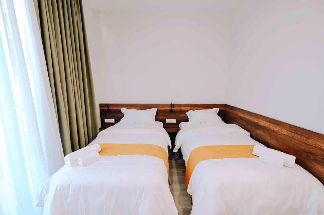Hotel Doesi Tbilisi ภายนอก รูปภาพ