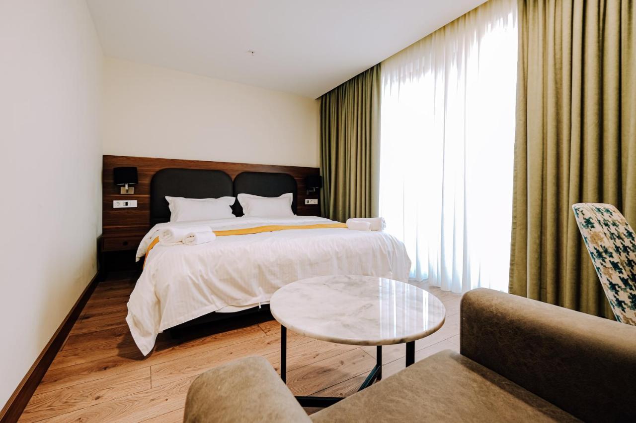 Hotel Doesi Tbilisi ภายนอก รูปภาพ