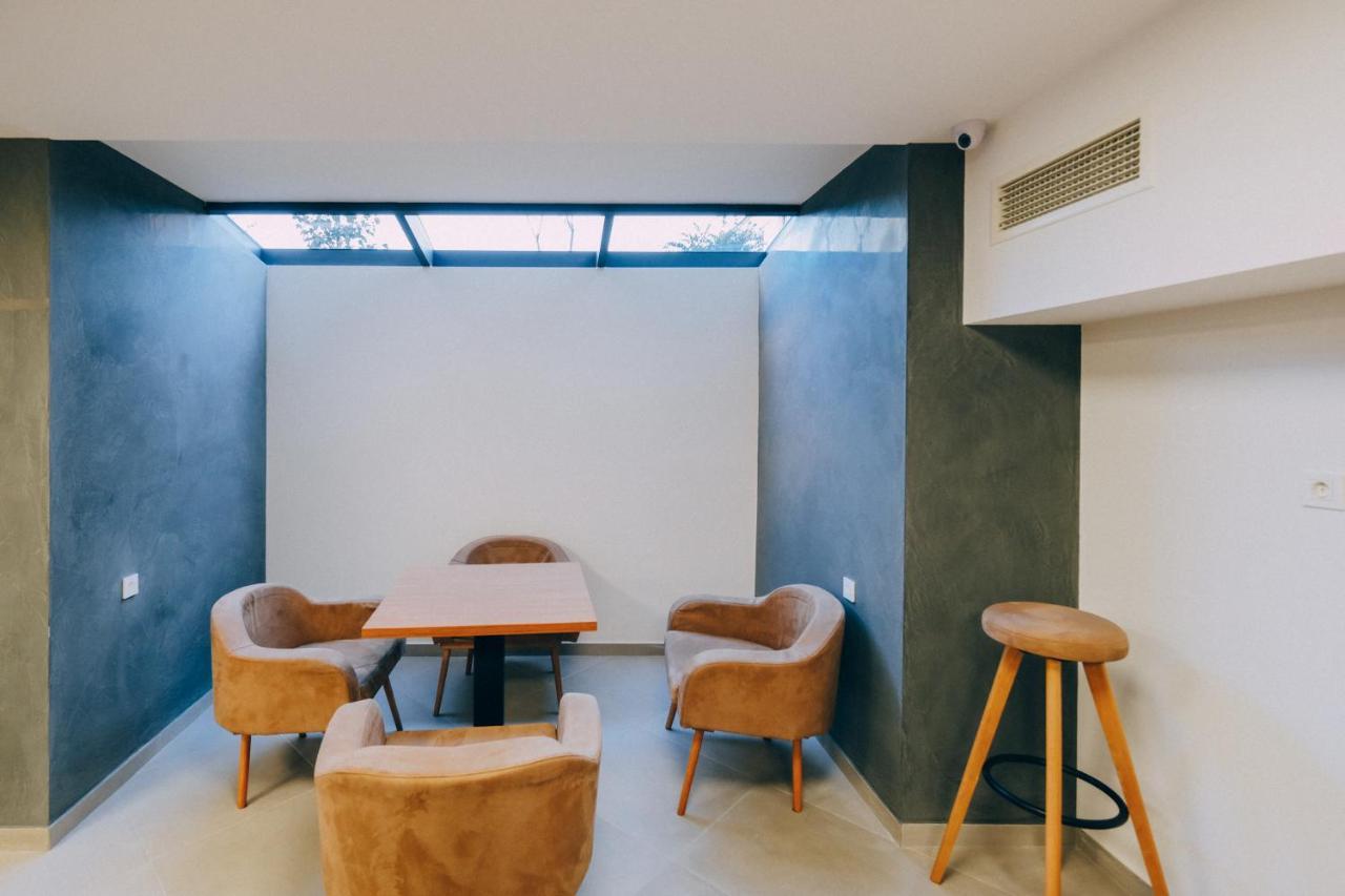 Hotel Doesi Tbilisi ภายนอก รูปภาพ