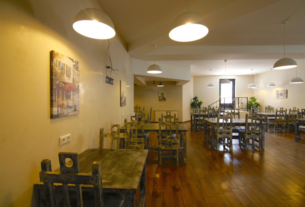 Hotel Doesi Tbilisi ภายนอก รูปภาพ